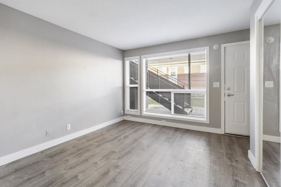 5416 S M St #10 - Photo 6 of 50