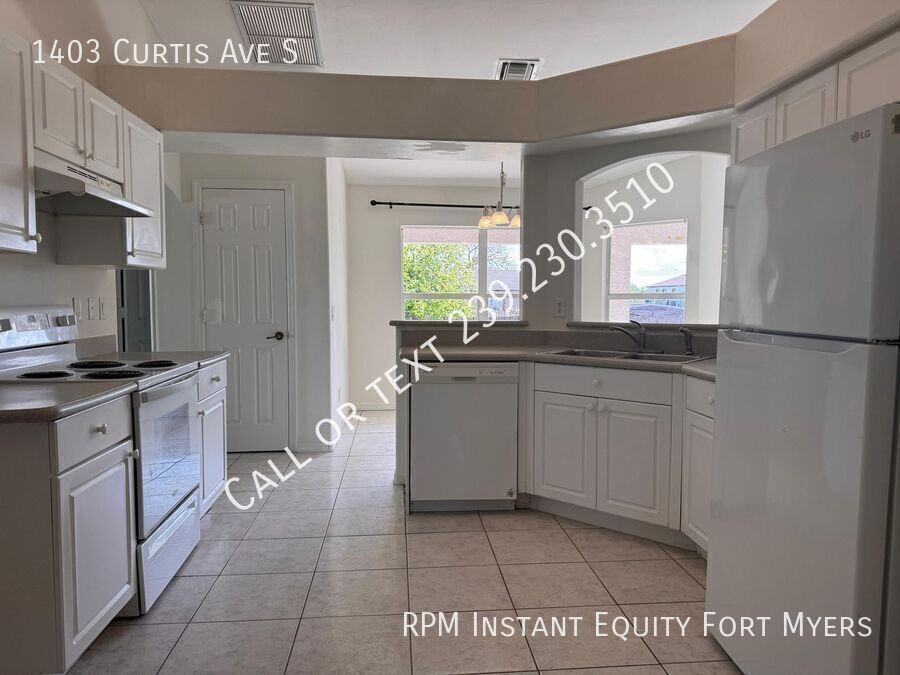 1403 Curtis Ave S - Photo 6 of 25