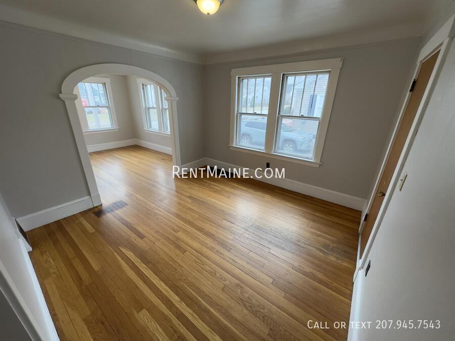 335 14th St - Photo 3 of 14