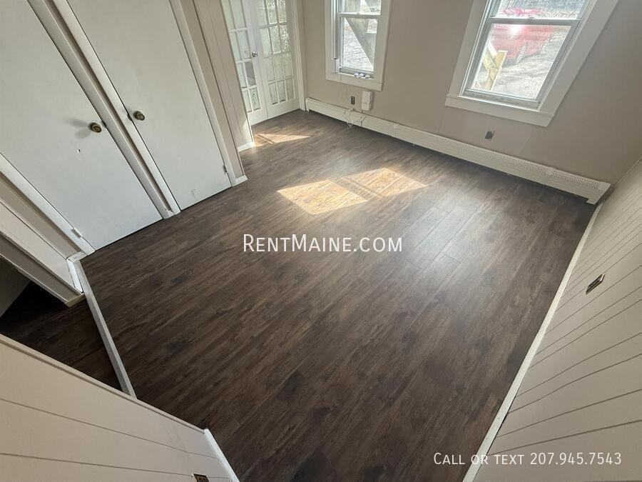 468 Union St #1 - Photo 7 of 14