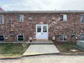 100 Winwood Dr #F - Photo 1 of 1
