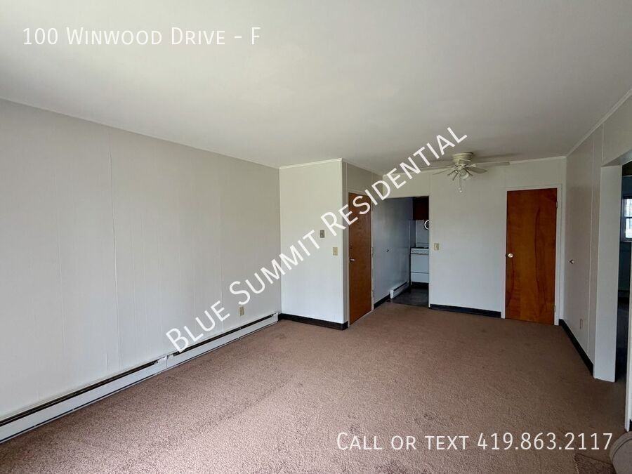 100 Winwood Dr #F - Photo 5 of 10