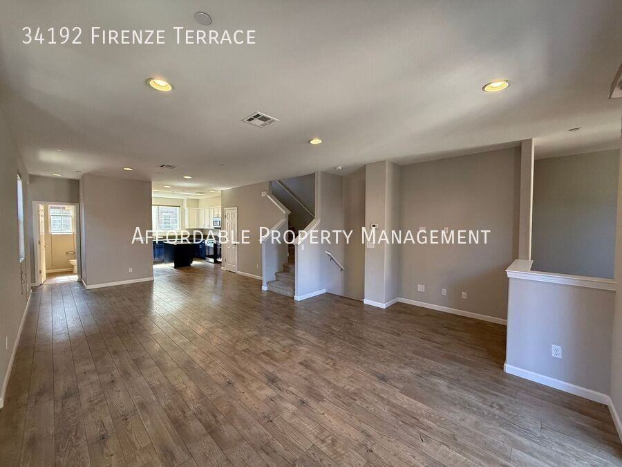 34192 Firenze Ter - Photo 7 of 28