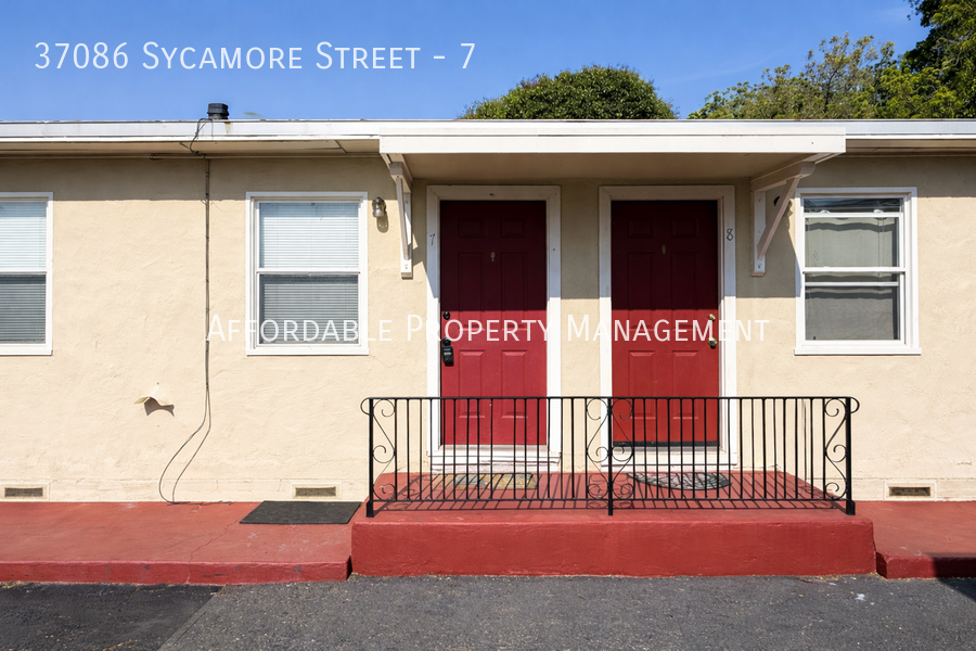 37086 Sycamore St #7 - Photo 2 of 11