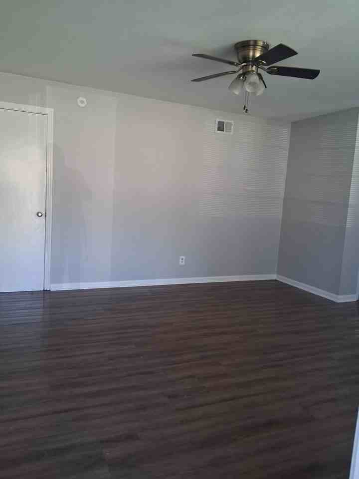 4539 Ritchey Dr - Photo 2 of 10