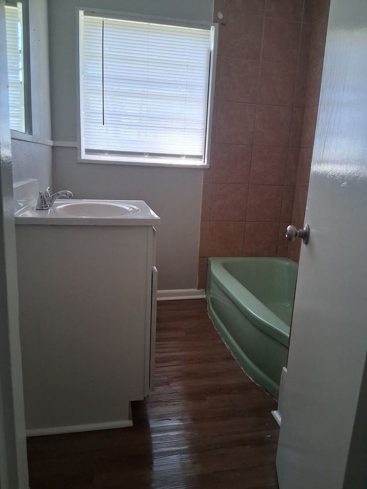 4539 Ritchey Dr - Photo 6 of 10