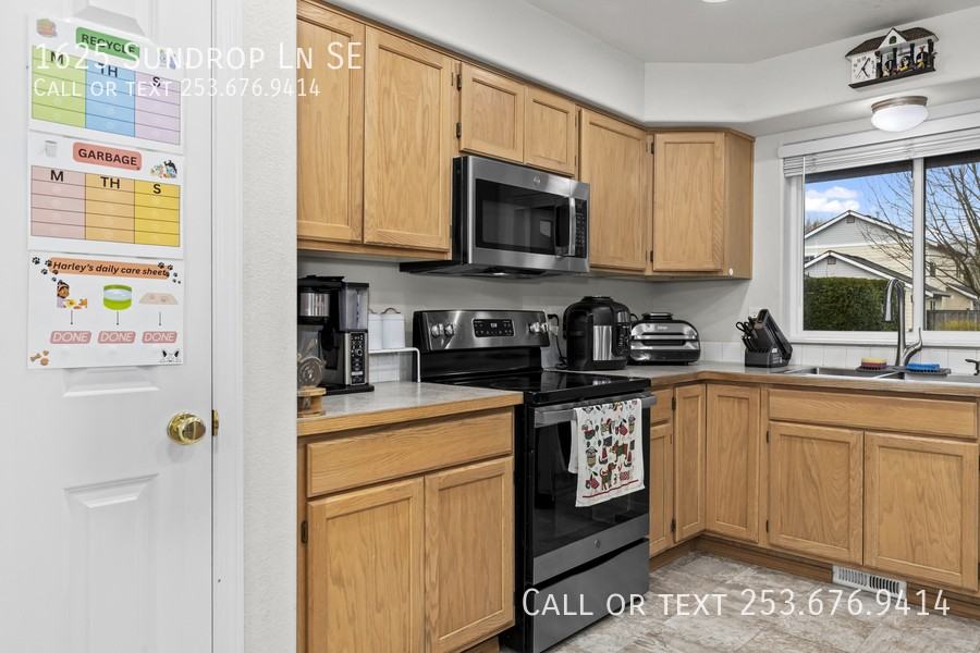 1625 Sundrop Ln Se - Photo 3 of 22