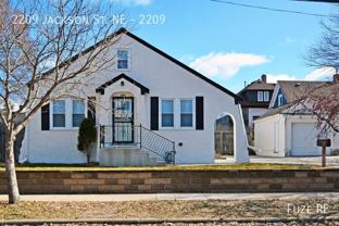 2209 Jackson St Ne #2209 - Photo 1 of 1