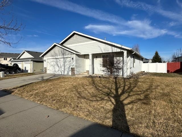 327 S Aspen St - Photo 2 of 18