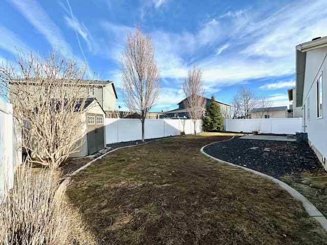 327 S Aspen St - Photo 4 of 18