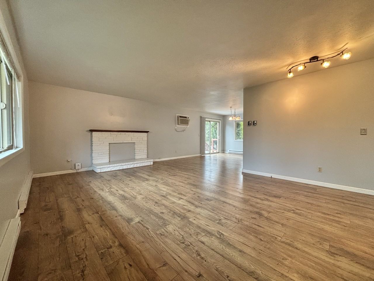 1309 E 30th Ave #1 - Photo 2 of 14