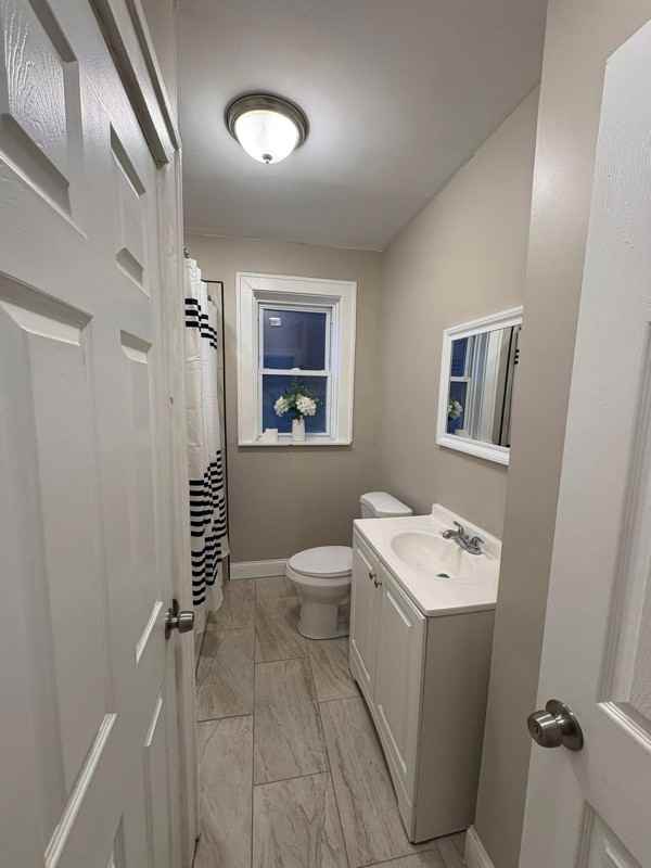 1637 Mclaran Ave #1stFL - Photo 4 of 10