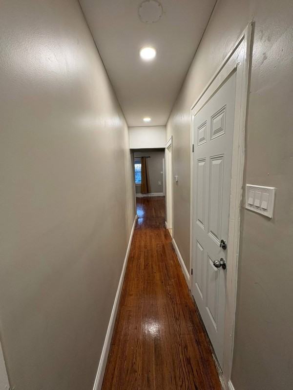 1637 Mclaran Ave #1stFL - Photo 5 of 10