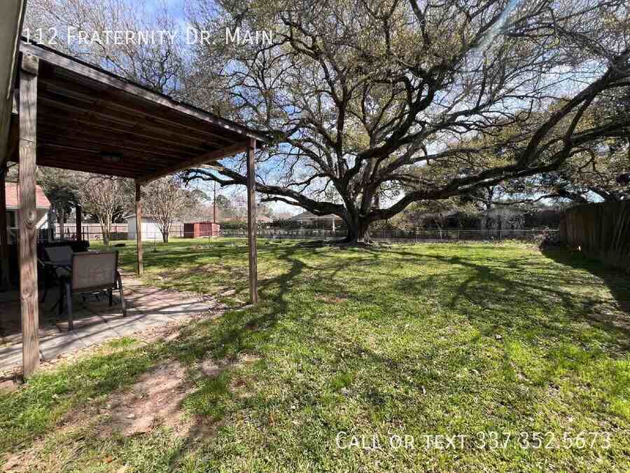 112 Fraternity Dr - Photo 5 of 25