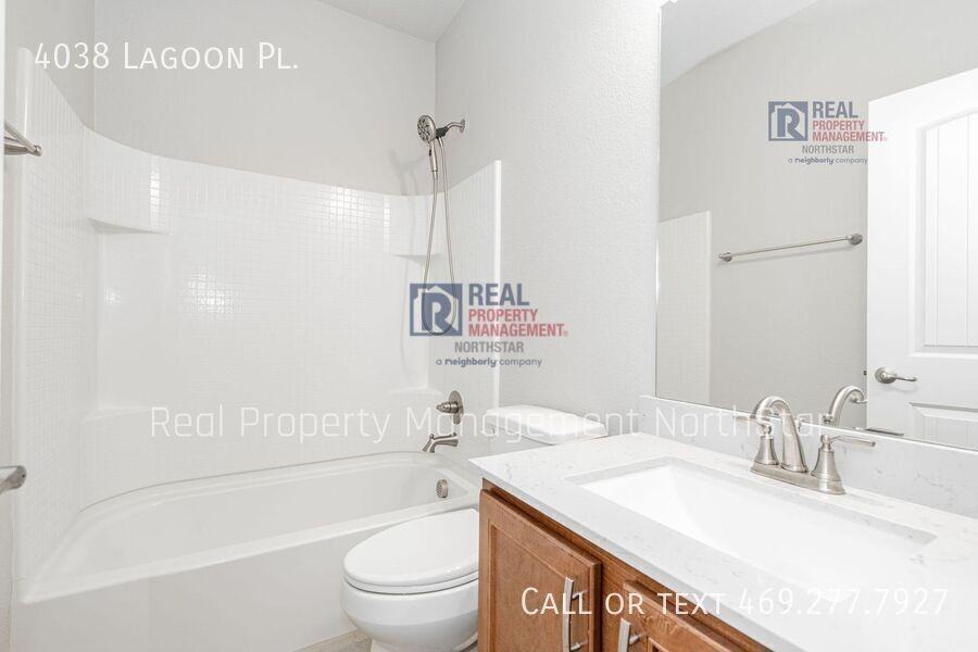 4038 Lagoon Pl - Photo 6 of 38