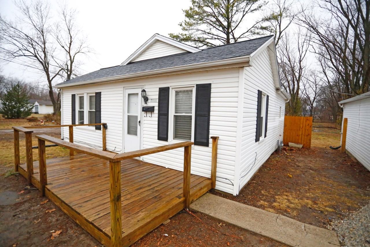 3000 Rheinhardt Ave - Photo 3 of 22