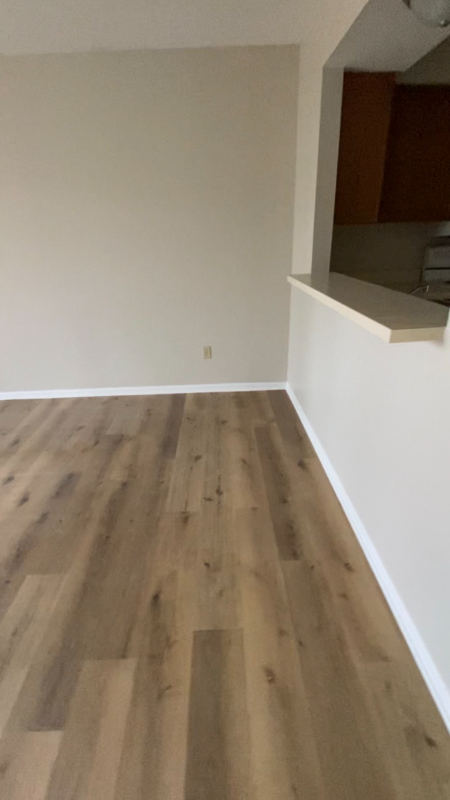 1062 Mace Rd - Photo 3 of 10