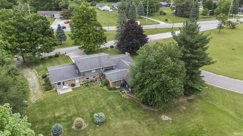 2105 S.W. #2 - Photo 2 of 20