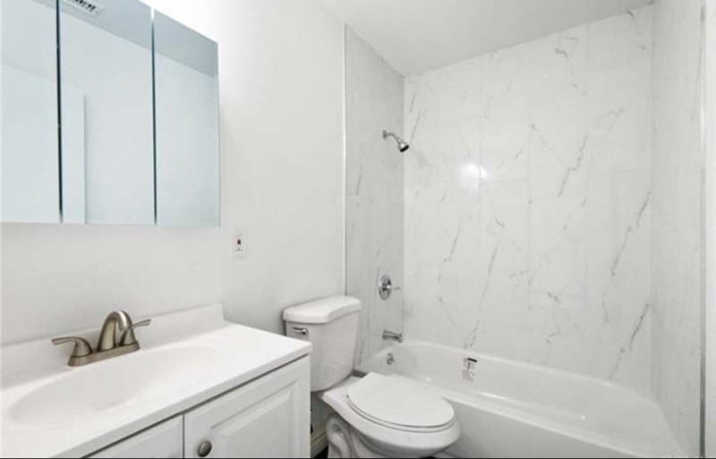 1161 Pennsylvania Ave - Photo 4 of 9