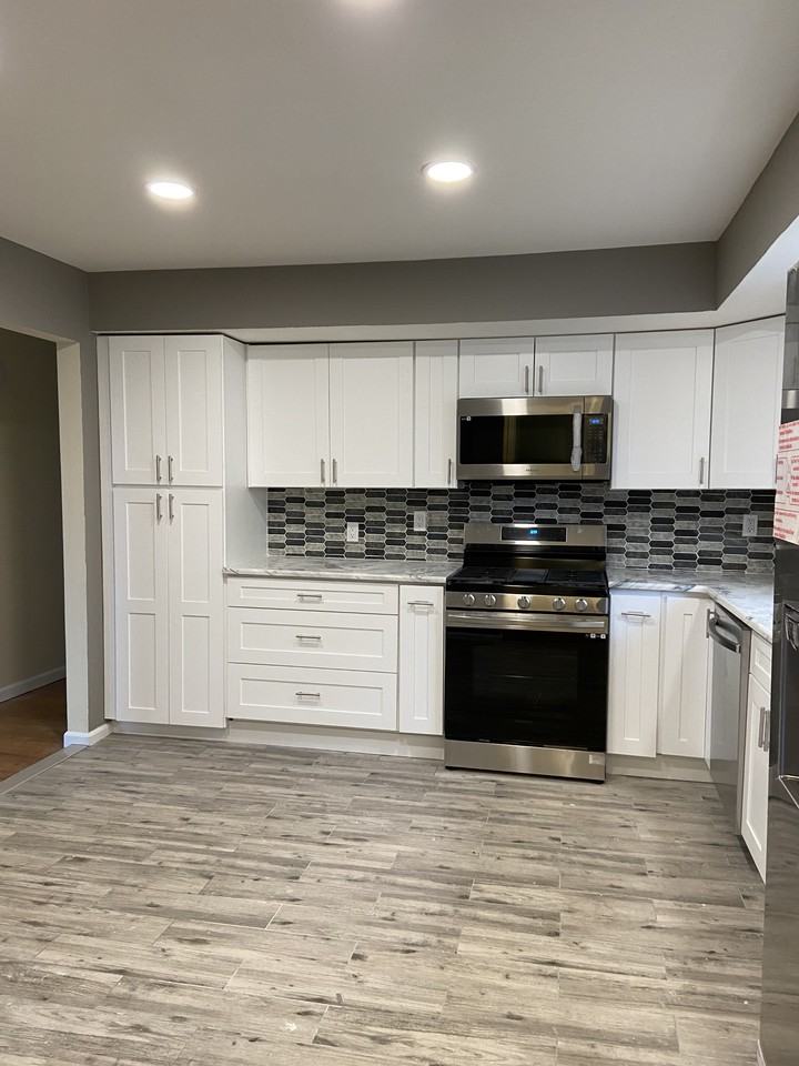 Lyndhurst Ave #2ndUNIT - Photo 3 of 28