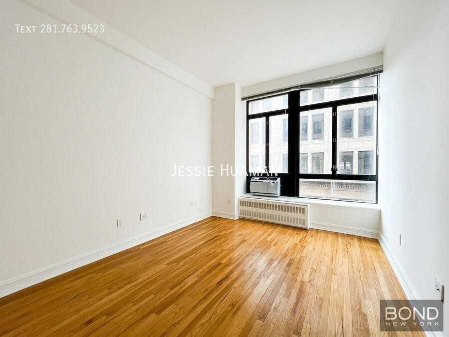 1 Astor Pl #D - Photo 2 of 5