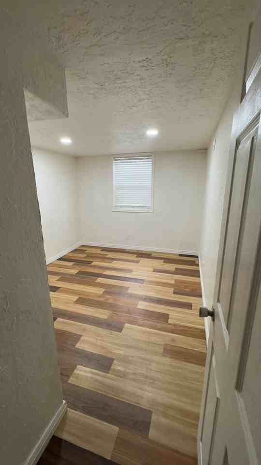 726 E Logan Ave #726B - Photo 4 of 13