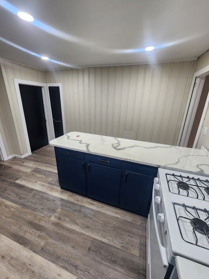 503 Vermont St - Photo 5 of 19