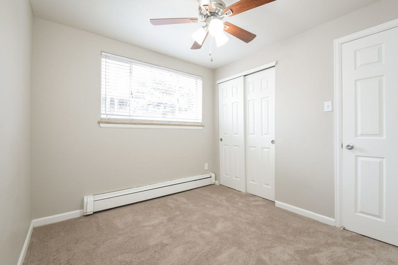 1033 Ammons St #1033 - Photo 7 of 19