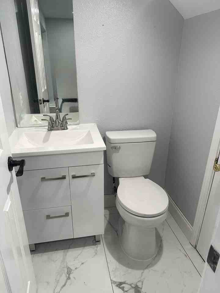 6434 Tadlock Ln #A - Photo 5 of 6