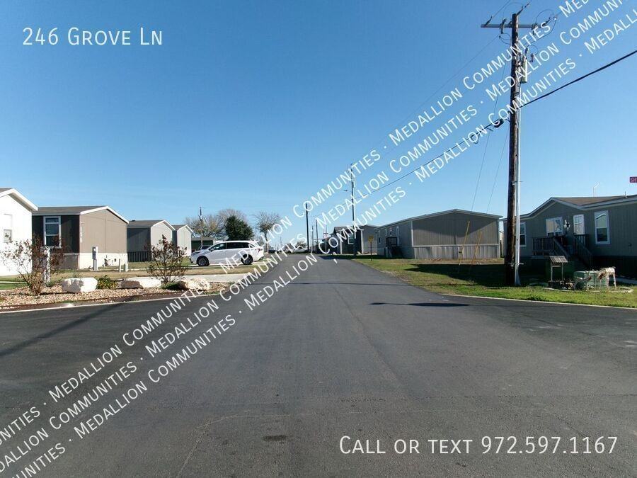 246 Grove Ln - Photo 6 of 11