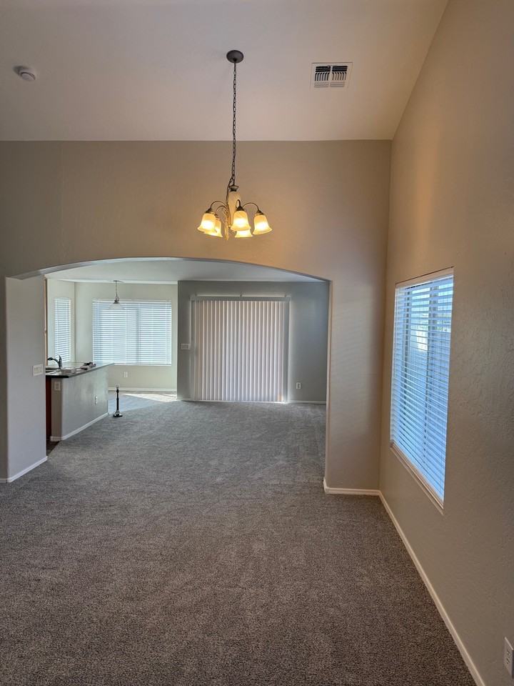 9741 W Heber Rd - Photo 3 of 16