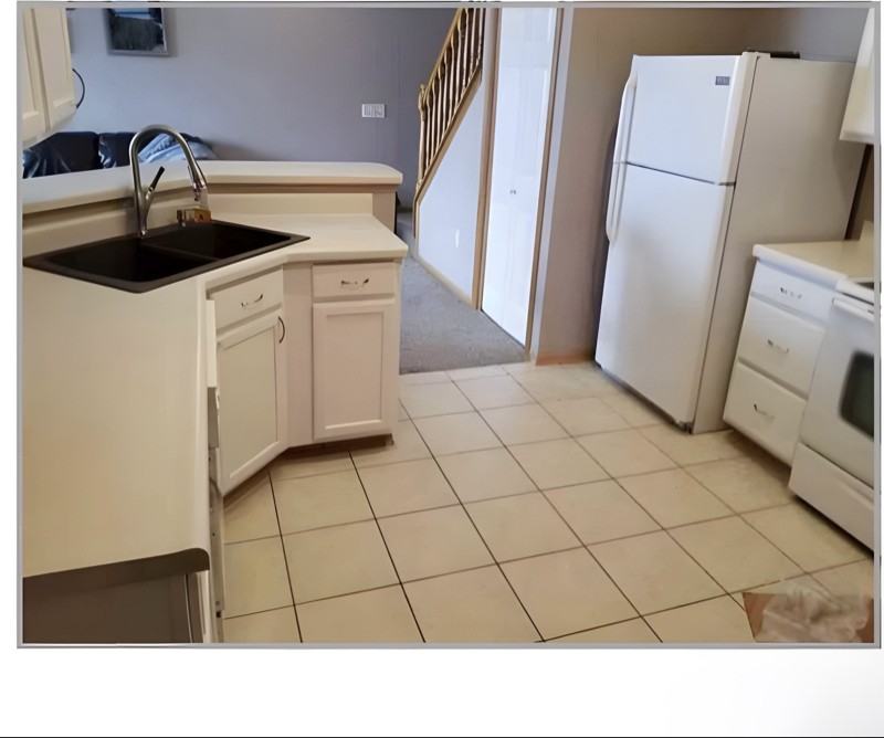 1019 Ne Greenview Dr - Photo 6 of 10