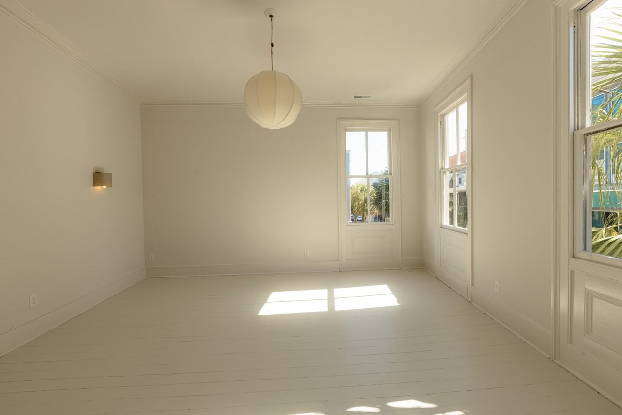 82 Wentworth St #C - Photo 2 of 17