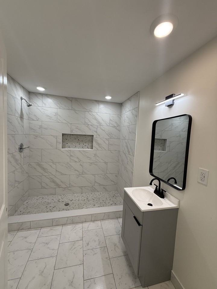 1110 S 54Th #BS - Photo 5 of 15