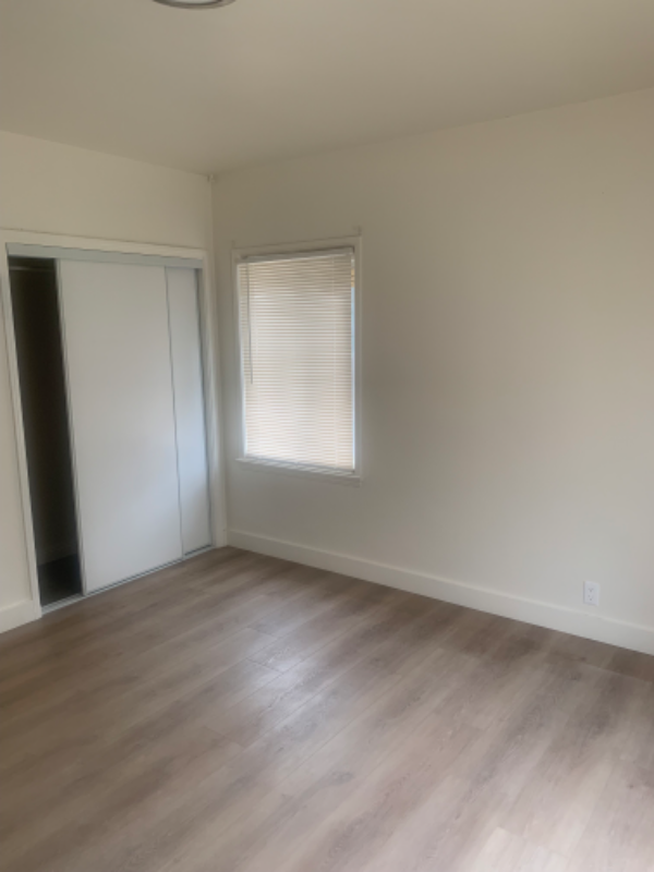 9020 Longden Ave - Photo 5 of 13