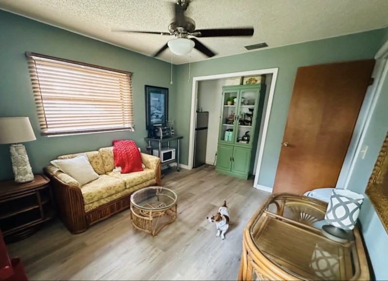 2545 S Zellner Dr - Photo 3 of 15