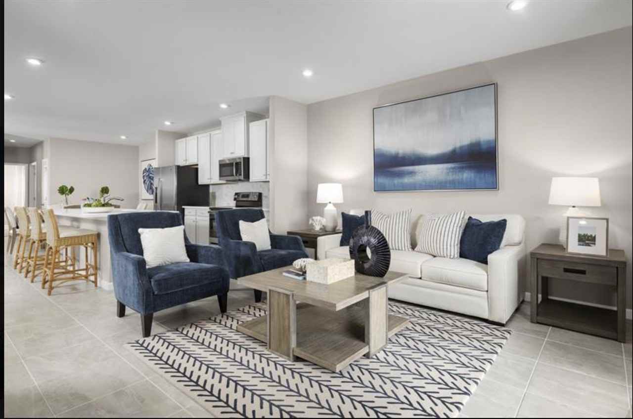 516 Voltaire Dr - Photo 2 of 14