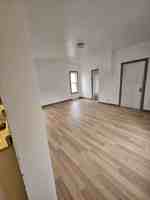 featured image of 402 Oak St