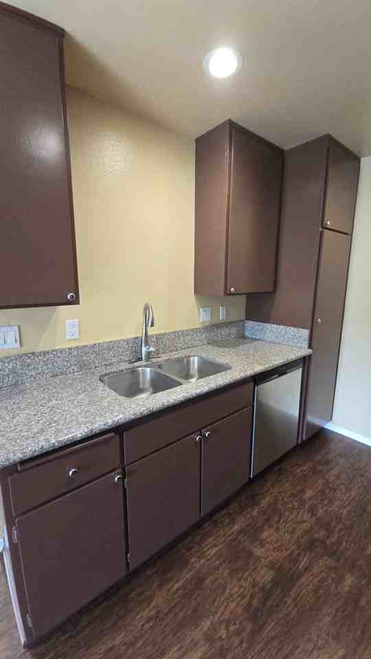 338 S Arroyo Dr #I - Photo 2 of 12