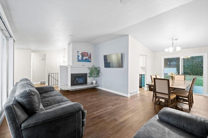 2719 S Cheryl Ct - Photo 4 of 13