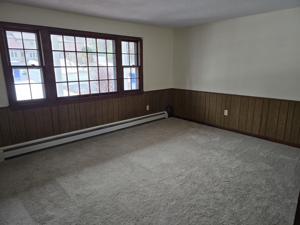 1 Pinardville #B - Photo 3 of 11