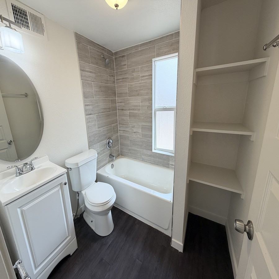 114 9th Ave - Photo 7 of 19