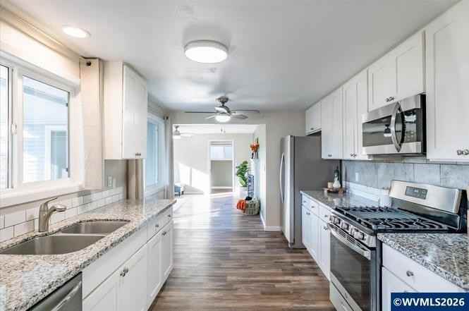 4578 Sesame St Ne - Photo 7 of 20