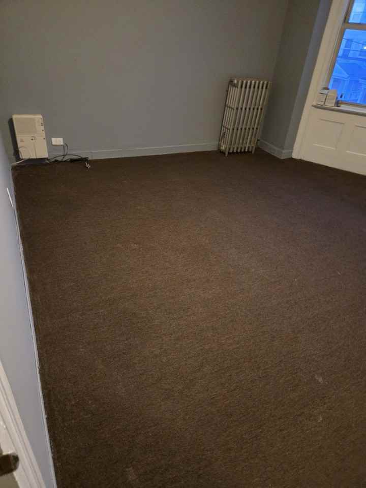 21 Columbia Ave #2L - Photo 4 of 13