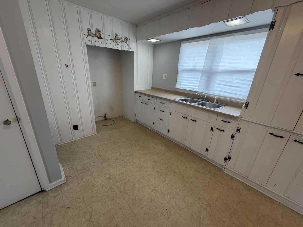 1405 Sherman St - Photo 2 of 15