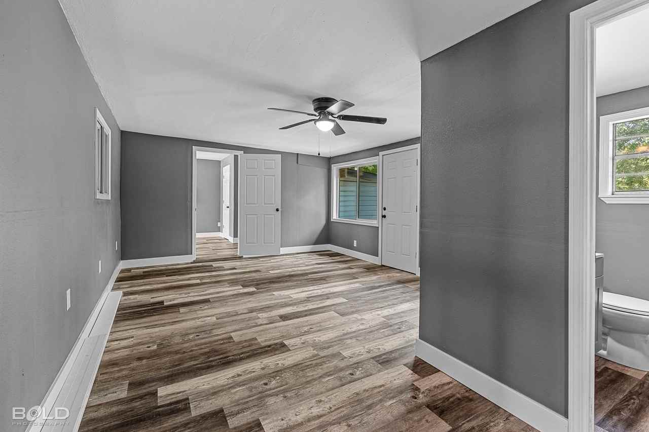 1137 Schex Dr - Photo 3 of 28