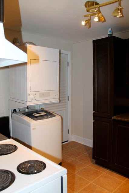 453 Main St W #2 - Photo 4 of 8