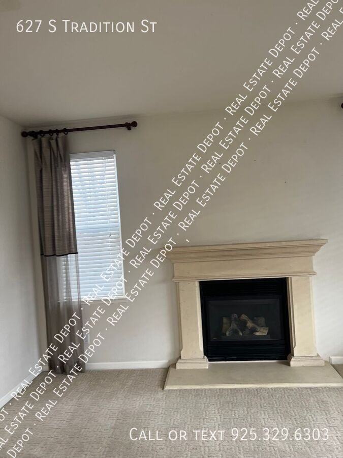 627 S Tradition St - Photo 4 of 16