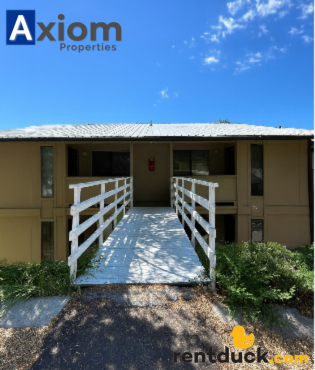 2101 Marigold St - Photo 3 of 6