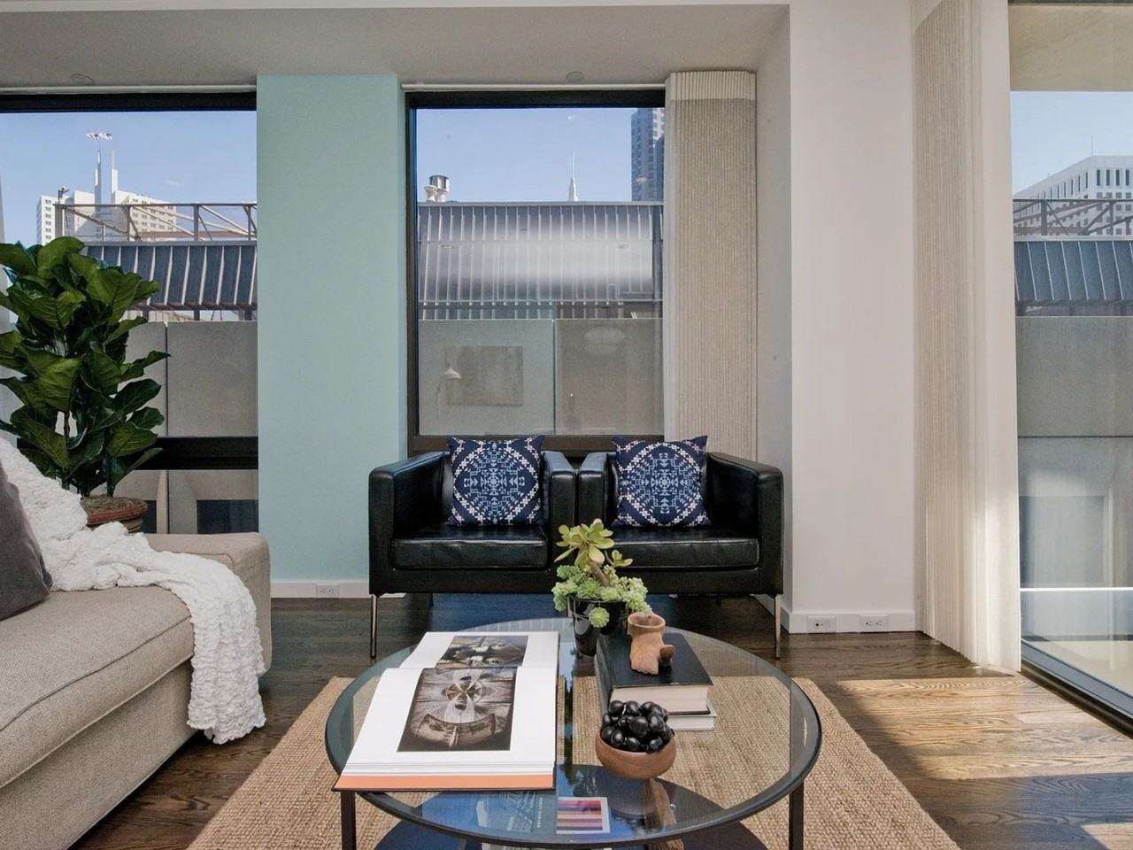 611 Washington St #2206 - Photo 6 of 15